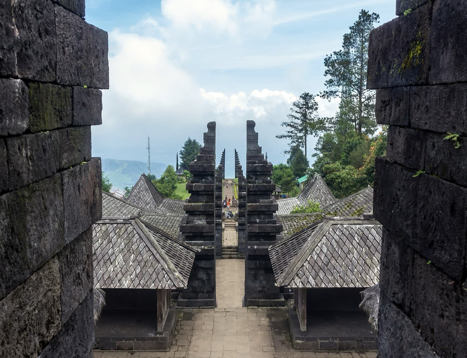Tawangmangu & Candi Cetho 2H1M